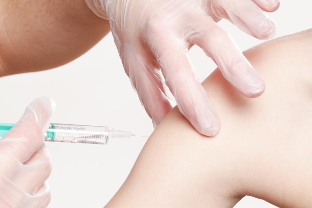 Vitamin B12 Injection jpeg Vitamin B12 Injections